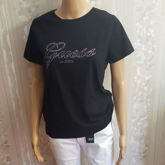 Guess Classic Logo T-Shirt   - Picture 1 of 6